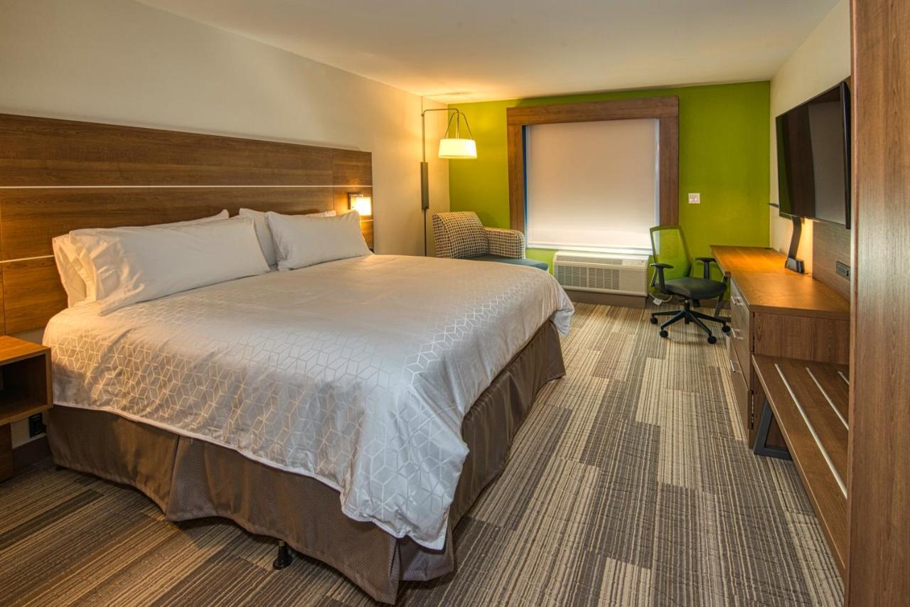 Holiday Inn Express Hotel And Suites Lincoln Airport By Ihg Exterior foto
